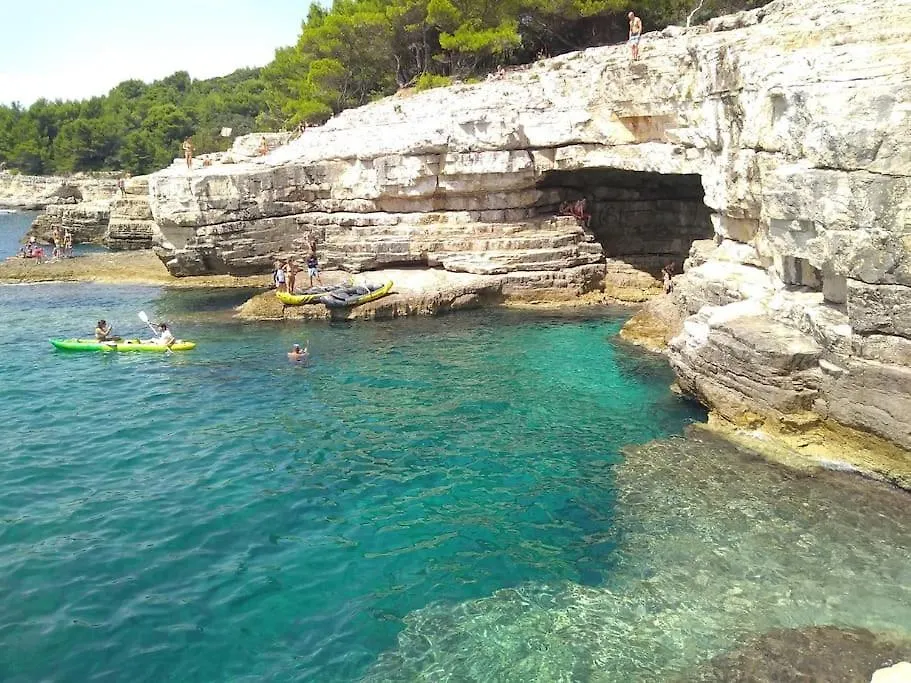 My Place - 1 Minuto Dal Mare Pula 0*,  Croatia